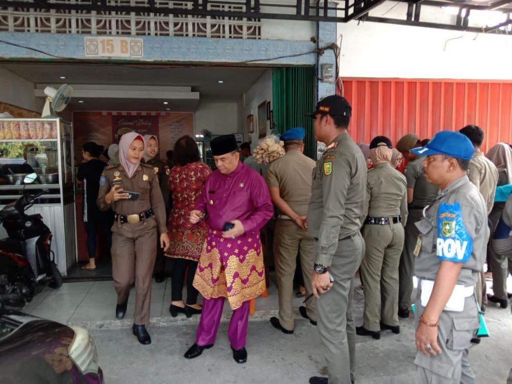 Wagubri Edy Nasution Sidak Kedai Kopi Lagi, 13 ASN Kedapatan Melanggar Disiplin Jam Kerja