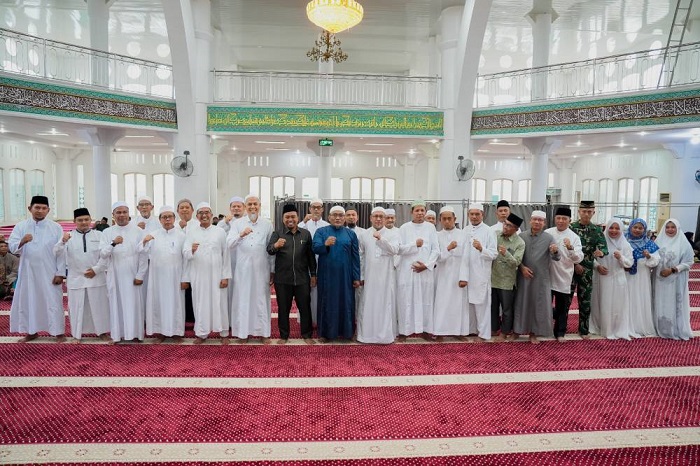 Wako Paisal Kukuhkan Pengurus Badan Pengelola Masjid Paripurna Al-Manan