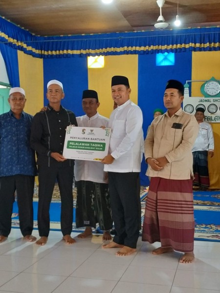 Wabup Husni Tamrin Buka Suluk Thoriqoh Naqsabandiyah 2026 di Pangkalan Kerinci