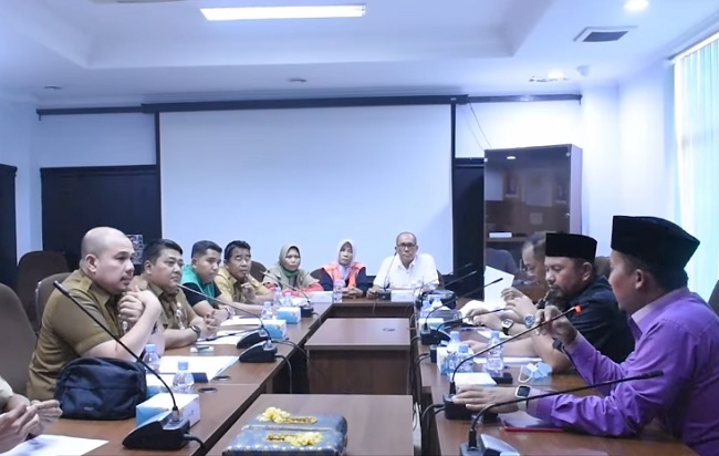 Dengar Pendapat, DLHK dan Komisi IV DPRD Pekanbaru Komit Mendukung Pekanbaru Bebas Sampah