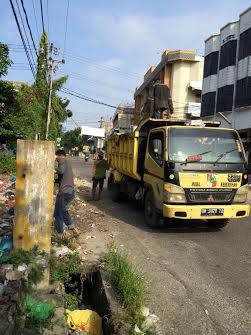 PT MIG Tak Maksimal, Pengelolaan Sampah di Lima Puluh Diambil Alih