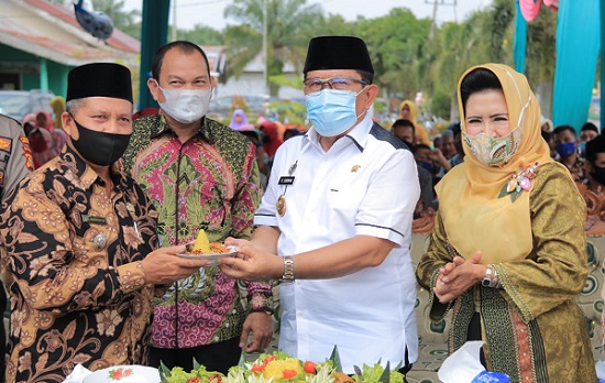 Hari jadi ke-23 Desa Bagan Tujuh Dihadiri  Bupati Rohul, ''Jaga Kebersamaan Dan Kompak Dalam Membangun''