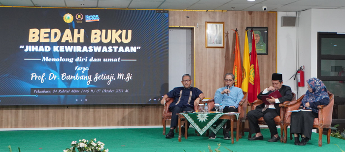 UMRI Teken Nota Kesepahaman dengan PT SCM serta Gelar Bedah Buku “Jihad Kewirausahaan; Menolong Diri dan Umat”