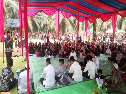 Masyarakat Desa Pulau Birandang Gelar Acara Pulang Basamo dan Ziarah Kubur