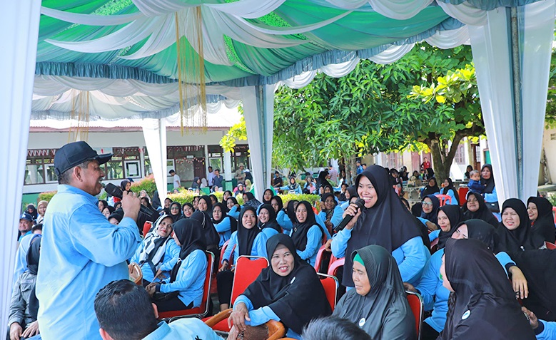 Siak Melesat Dapat Sambutan Antusias Warga Sungai Apit