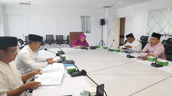 Asisten II Pimpin Rapat Tim Simpul KPBU Penerangan Jalan Umum