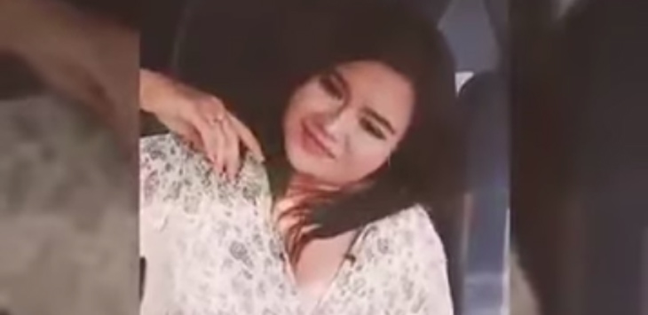 SINTING...Janda Cantik Ini Minta Diperkosa 10 Pria, Videonya Tak Pantas Ditonton