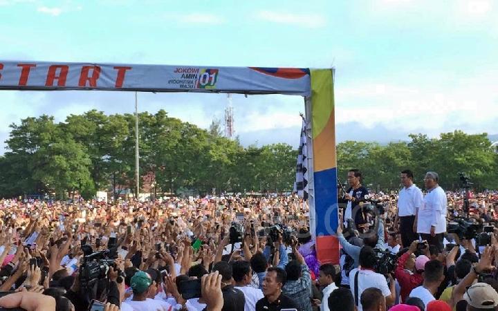 WAH PARAH...5-4-3-1, Hitung Mundur Aba-aba Jalan Sehat di Kendari, Jokowi Tak Mau Sebut Angka 2