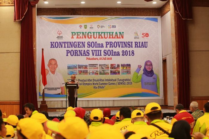Tadi Malam, Gubri Kukuhkan Kontingen SOIna Riau 2018