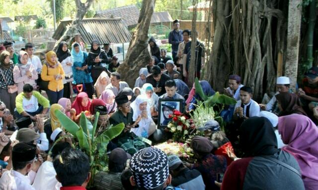 Sudah Dimakamkan, Ibunda Kenang Mendiang Shinta Putri Sebagai Pribadi Humoris yang Suka Durian