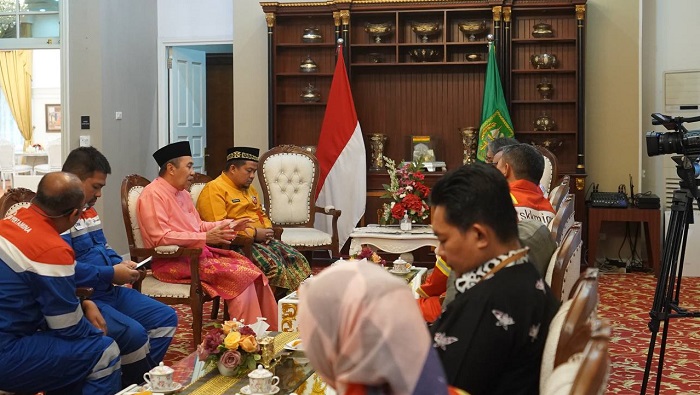 Disnaker Riau  Minta PT PHR Mempekerjakan Lulusan SMK Riau