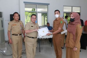 Lulusan IPDN Riau Angkatan XXIX Terima SK CPNS