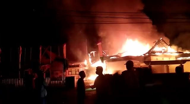 Gudang Instalasi Farmasi Kebakaran, Alat Medis untuk Covid-19 di Inhu Ikut Ludes Terbakar