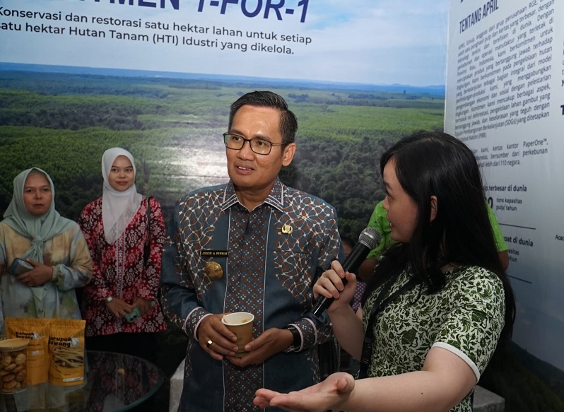 Peran Investasi Mendorong Ekonomi Lokal, RAPP dan APR Pamerkan Produk UMKM dan Fesyen di Helat Pelalawan