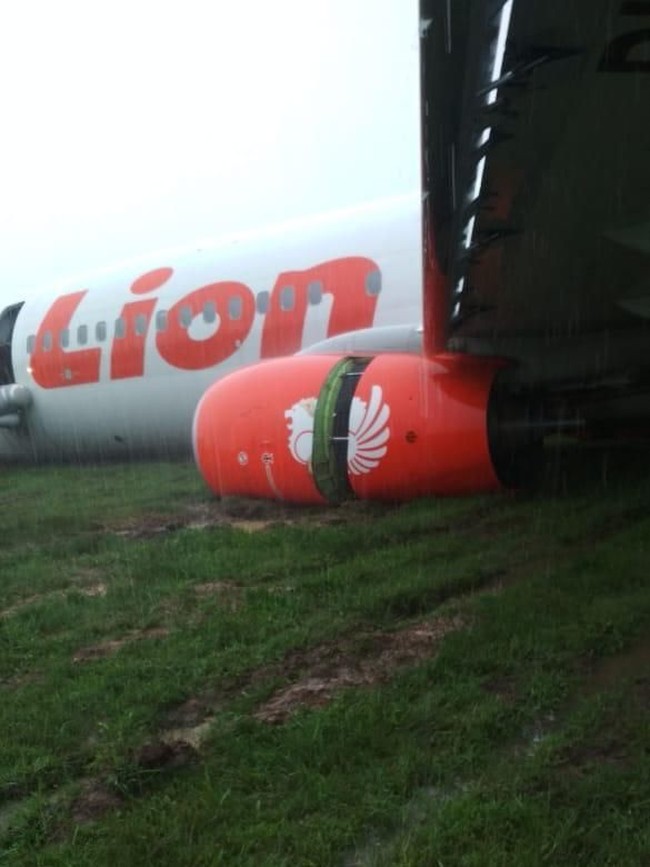 Gawat, Pesawat Lion Air Tergelincir di Pontianak, Seluruh Penumpang Selamat 