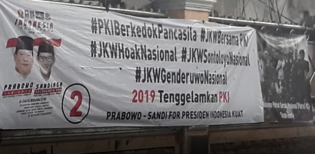 Spanduk Bertuliskan '#JKWBersamaPKI', Polisi Periksa Lima Orang Saksi