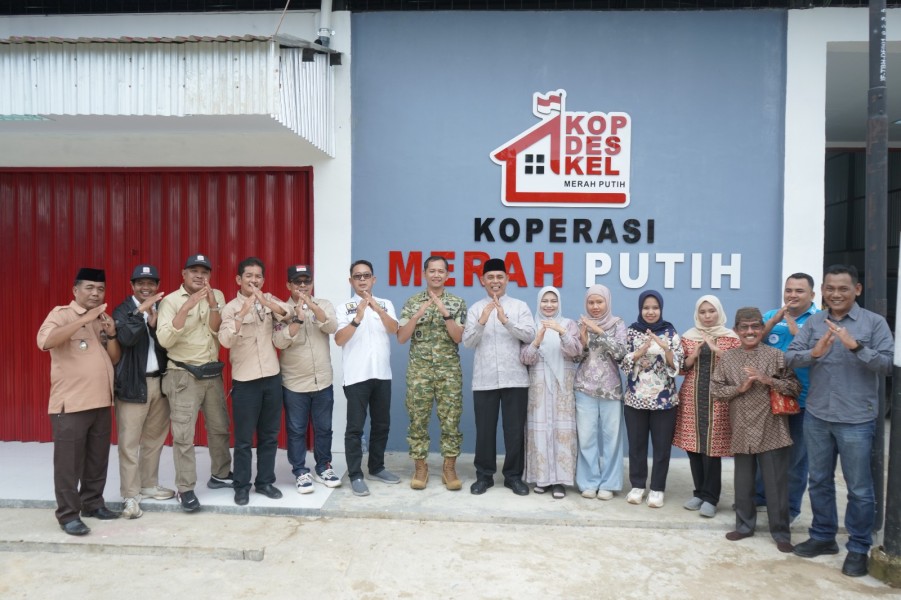 Peresmian Koperasi Merah Putih, Bupati Inhil Herman Titip Harapan Besar untuk Ekonomi Desa