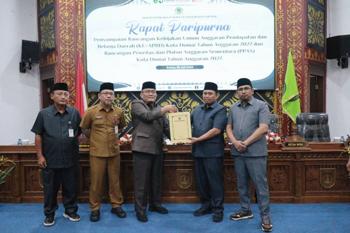 Pemko Dumai Serahkan Rancangan KUA-PPAS 2027, Prediksi Belanja APBD Rp1,7 Treiliun