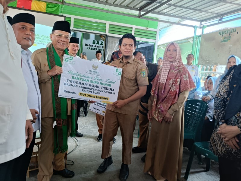 Ribuan Guru Honorer hingga Disabilitas Terbantu, Peran Baznas Rohil Bikin Bupati Turun Langsung
