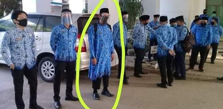 Heboh! Beredar Foto ASN Pakai Gamis Korpri, Disebut Pakai Daster Istri hingga Pakaian Khas Afganistan