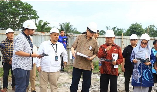 Kementrian PKP - Pemkab Rohul Tinjau Penanganan Kawasan Kumuh Danau Dipo Boncah Balong
