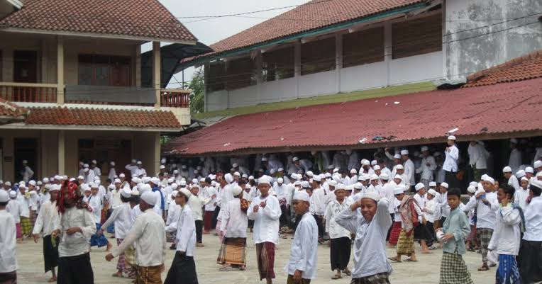 Alhamdulillah! Siapkan Anggaran Rp 2,6 Triliun, Pemerintah Berikan Insentif untuk Ustadz dan Lingkungan Pesantren