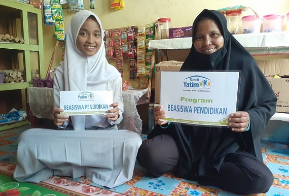 Sang Ibu Kehilangan Pekerjaan, Kini Salsa Tidak Mampu Membayar SPP, Ayo, Siapa yang Siap Membantu...