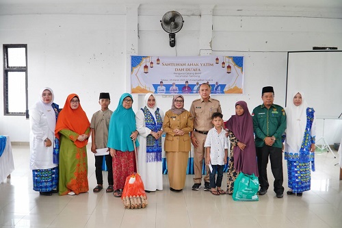 Wakil Bupati Kampar Serahkan Santunan Untuk Yatim dan Dhuafa di Kecamatan Tambang