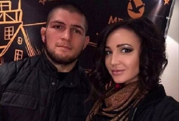 JANGAN NGIRI...Dikira Masih Single, Ternyata Khabib Nurmagomedov Punya Istri Secantik Ini