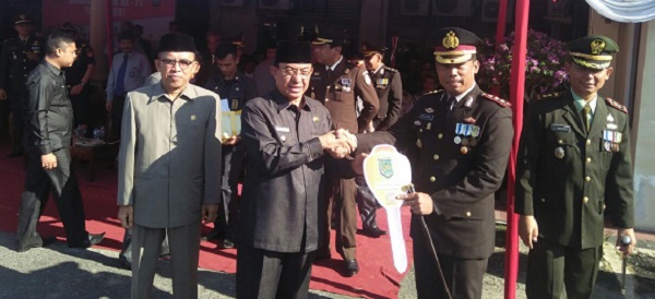 Bupati Inhil Ikut Apel Peringatan HUT Bhayangkara ke-71 Tahun 2017