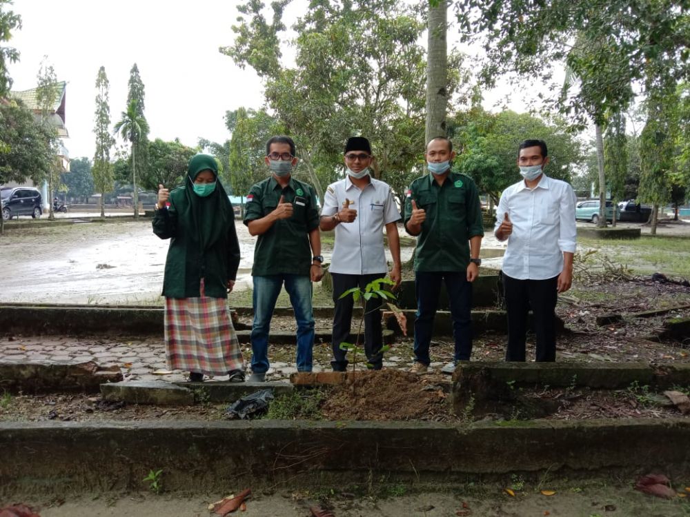 Dosen Fakultas kehutanan Unilak Beri Pelatihan Pengelolaan Desa Wisata Buluh China Kampar