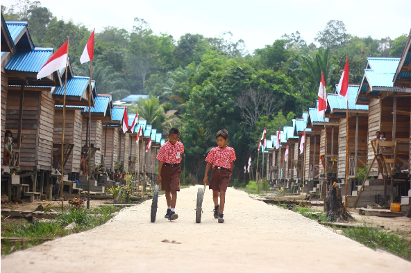 Kemensos Bantu 79 Rumah untuk Komunitas Adat Terpencil di Inhil dan Meranti