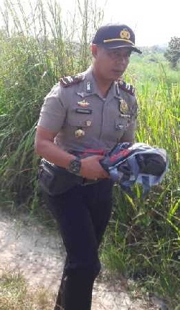 TERKUTUK...Bayi Dibuang Orang Tuanya di Kampar Meninggal Dalam Plastik, Ditemukan Pemulung