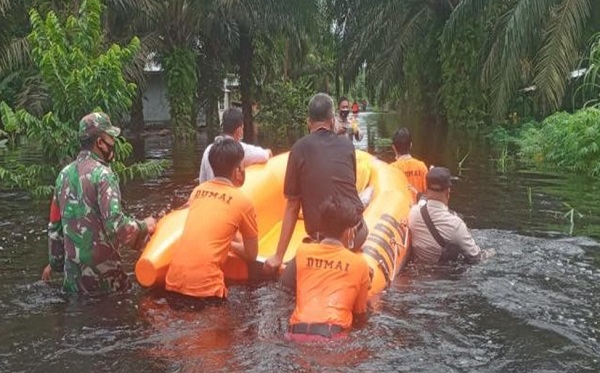 Peringatan BMKG: 22 Daerah di Indonesia Terancam Banjir Bandang, Riau Berstatus Waspada...