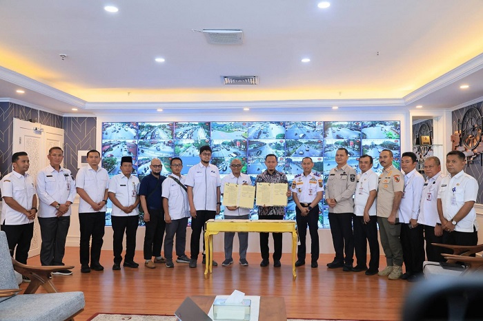 1.000 Halte Bus, Masjid dan RTH di Pekanbaru Segera Dipasangi WIFI Gratis