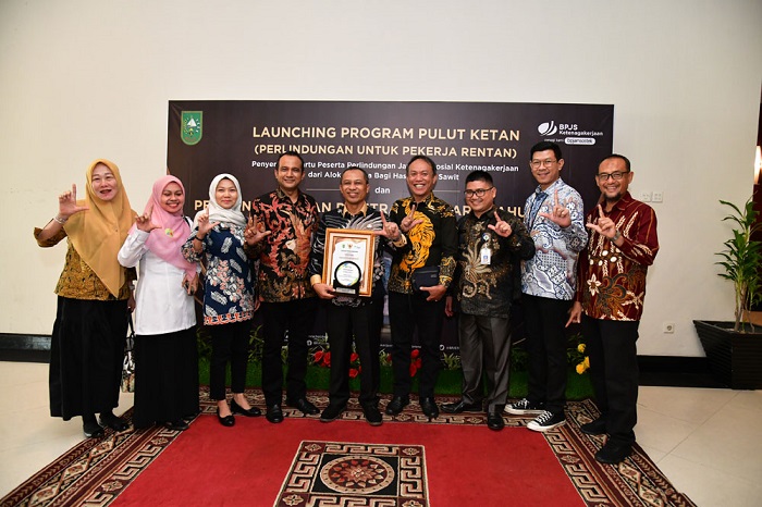 Peduli Terhadap Jaminan Sosial Pekerja, Pemkab Bengkalis Terbaik I Patriana Award 2023