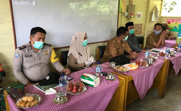 Tim Satgas Covid-19 PSBM Rimbo Panjang Sasar Sekolah Berikan Sosialisasi