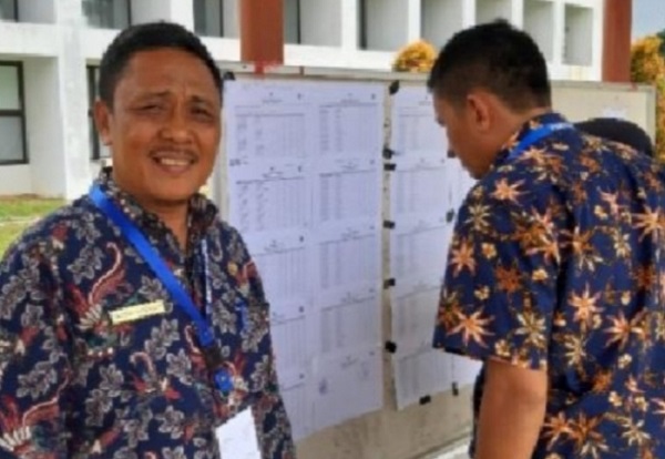 Dari  2.200 Tenaga Honor Yang Dirumahkan, Pemda Kuansing Akan Panggil Kembali 50 Persen, Ini Syaratnya...
