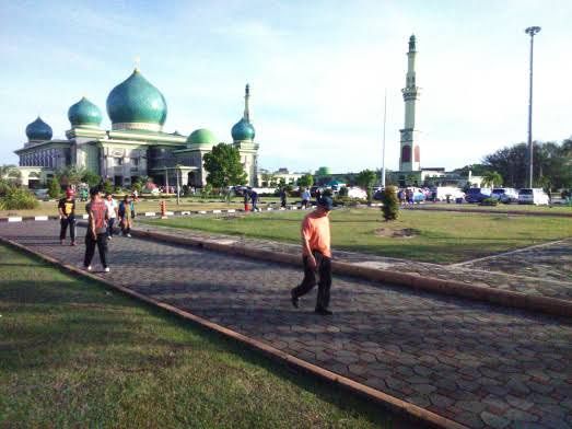 Ingin Jadikan Sebagai Wisata Religi, Gubri Larang Aktivitas Olahraga di Lingkungan Masjid An-Nur