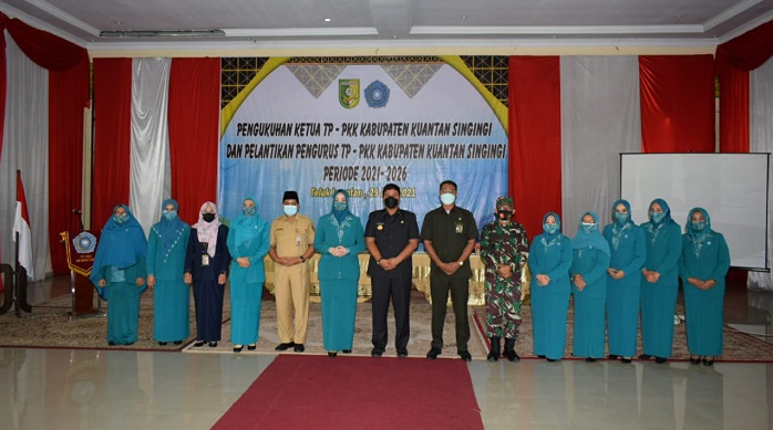Bupati Lantik Pengurus TP PKK Kuansing:  Ciptakan Kolaborasi Dengan Banyak Pihak 