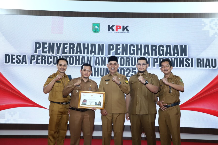 Sungai Intan Raih Penghargaan Desa Percontohan Antikorupsi Provinsi Riau Tahun 2025