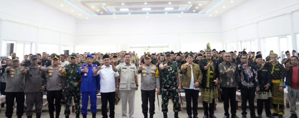Bupati Penguatan Peran Dubalang sebagai Penjaga Adat dan Stabilitas Sosial Kuansing