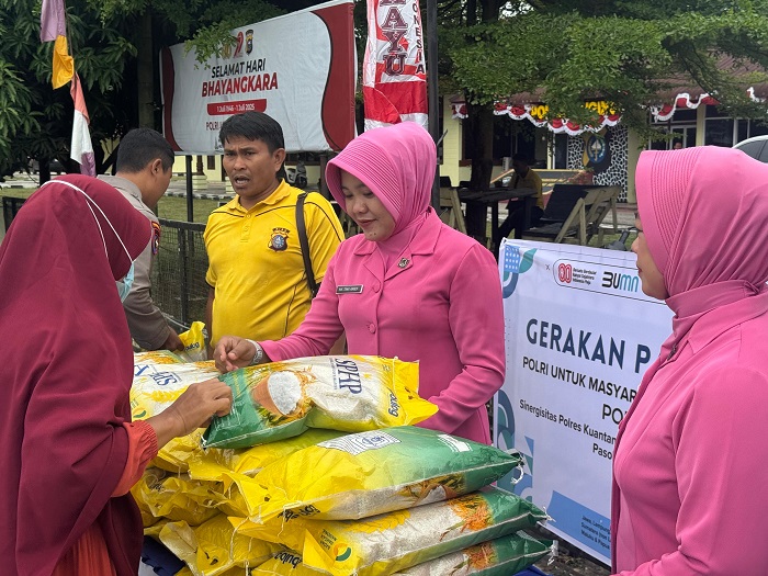 Polsek Singingi Gelar Operasi Pasar Pangan Murah