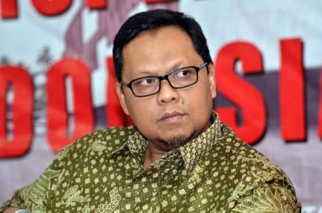 Tak Puas Putusan Bawaslu Soal 3 Cagub Riau, Lukman Edy Gugat KPU ke PT TUN