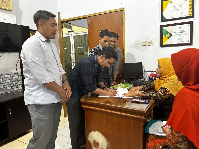 UPZ Kemenag Kota Pekanbaru Salurkan Bantuan Dana Kepada 52 Mustahiq