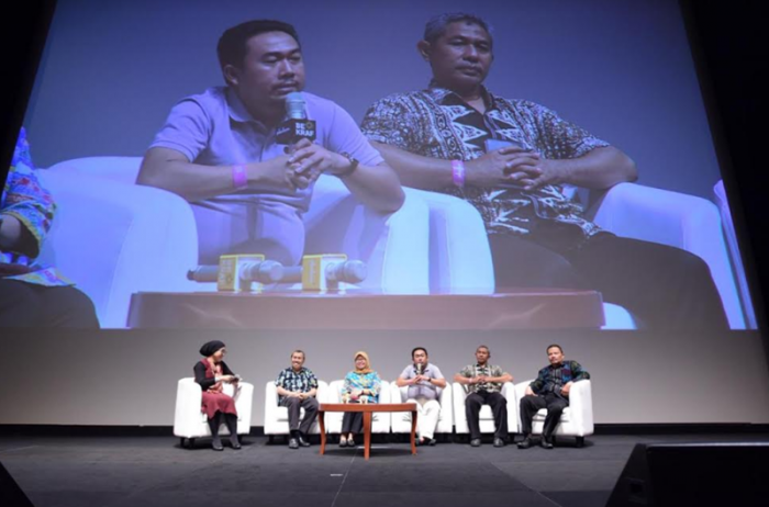 Bupati Syamsuar 'Bujuk' Insan Film Nasional Film-kan Negeri Istana