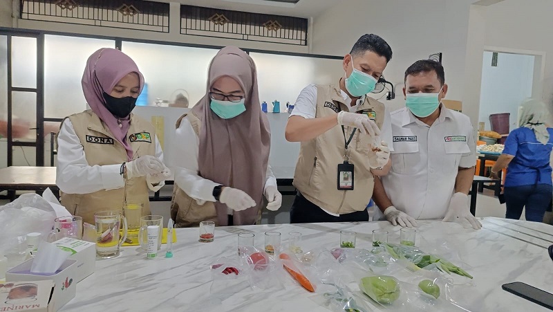 OKKPD Pekanbaru Lakukan Pengawasan PSAT pada UMKM Penyedia