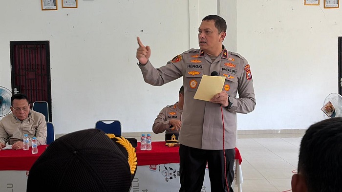 Wakapolda Riau Bersama  Laksanakan Tatap Muka dengan Masyarakat Panipahan