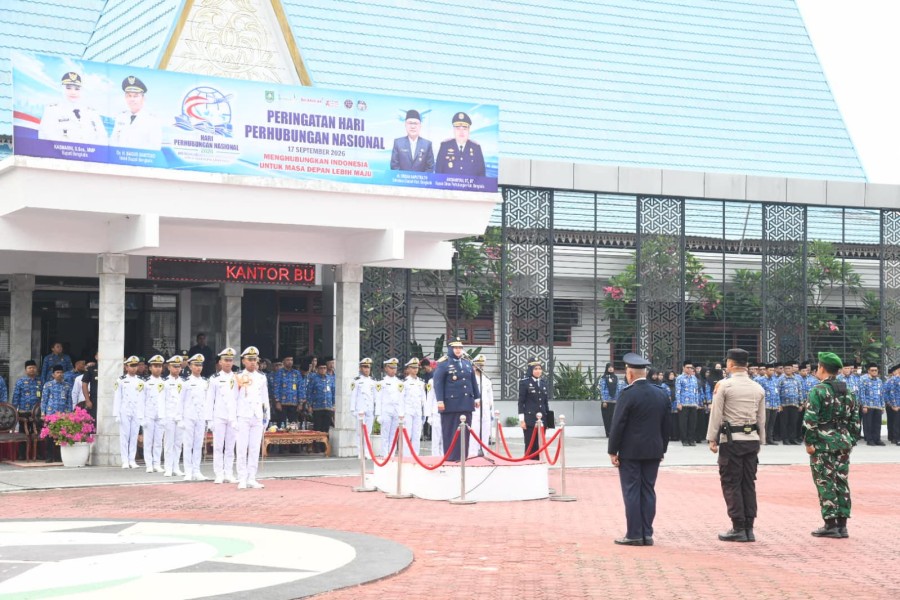 Bupati Kasmarni Pimpin Upacara Harhubnas 2026, Tekankan Pentingnya Keselamatan Transportasi
