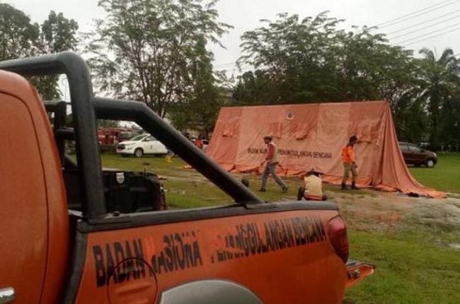 ANTISIPASI KORBAN BANJIR.. BPBD Kampar Dirikan Tenda dan Dapur Umum di Bangkinang
